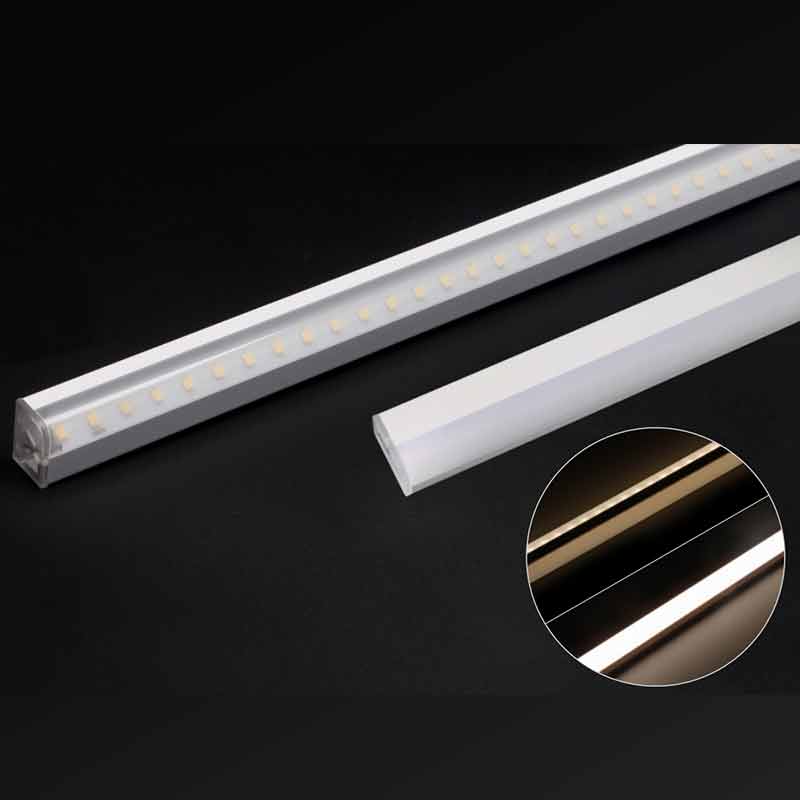 Luz linear LED 230VAC